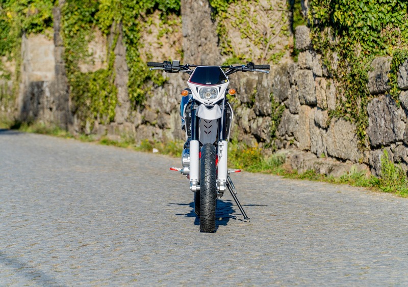 AJP PR3 125 Supermoto Pro PR3 125 Supermoto Pro (2017 - 18) (5)