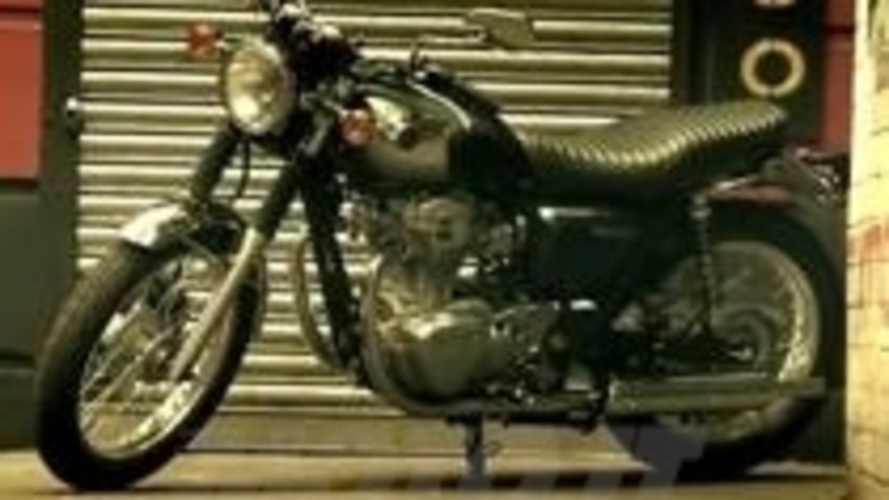 Kawasaki W800, il video ufficiale