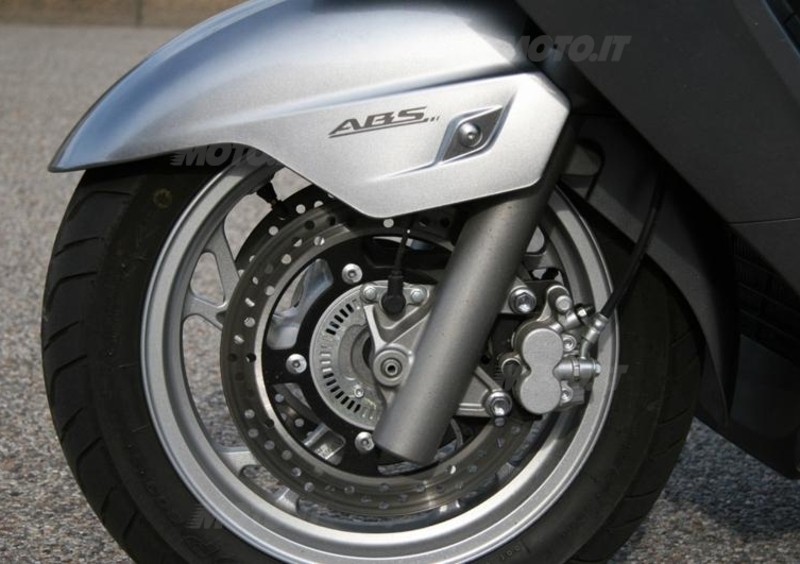 ABS obbligatorio su tutte le moto