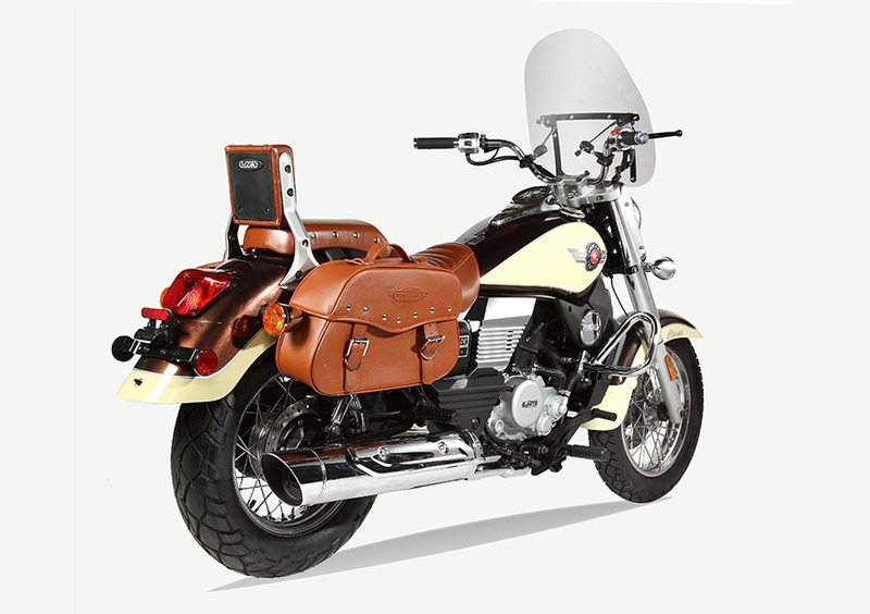 Um Italia Renegade Commando Classic 125 Renegade Commando Classic 125 (2019 - 22) (4)