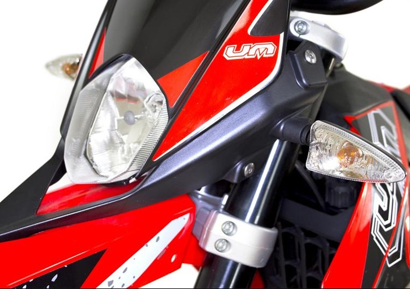 Um Italia DSR 125 EX DSR 125 EX (2019 - 22) (2)