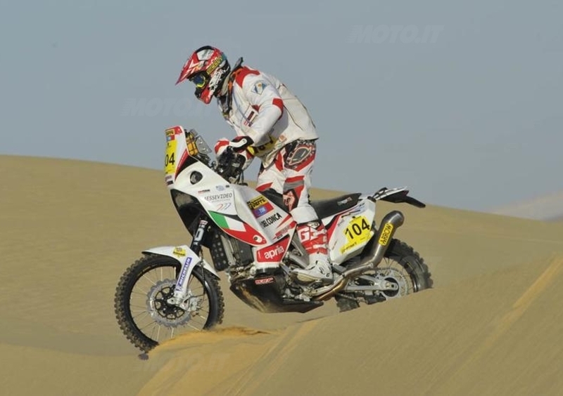 Lopez vince la 450 al Pharaons con l&#039;Aprilia Tuareg 4.5