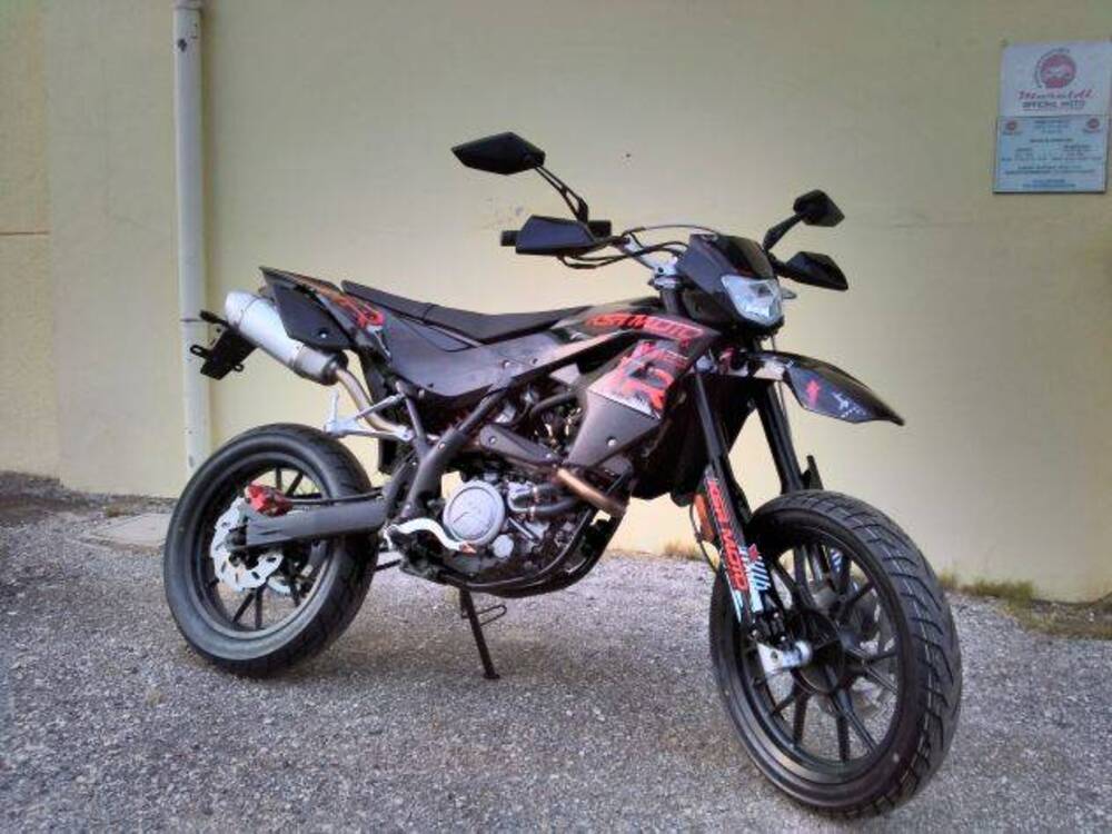 KSR Moto TR 125 SM EFI (2017 - 18) (2)