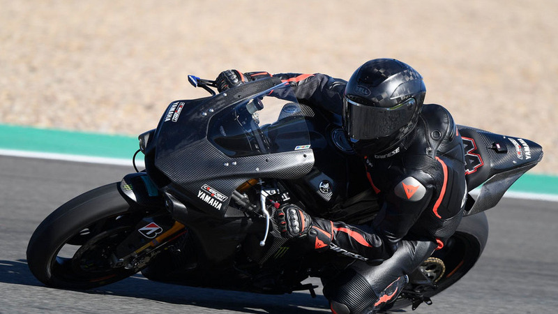 Hamilton, desiderato anche da Rossi e MV Agusta
