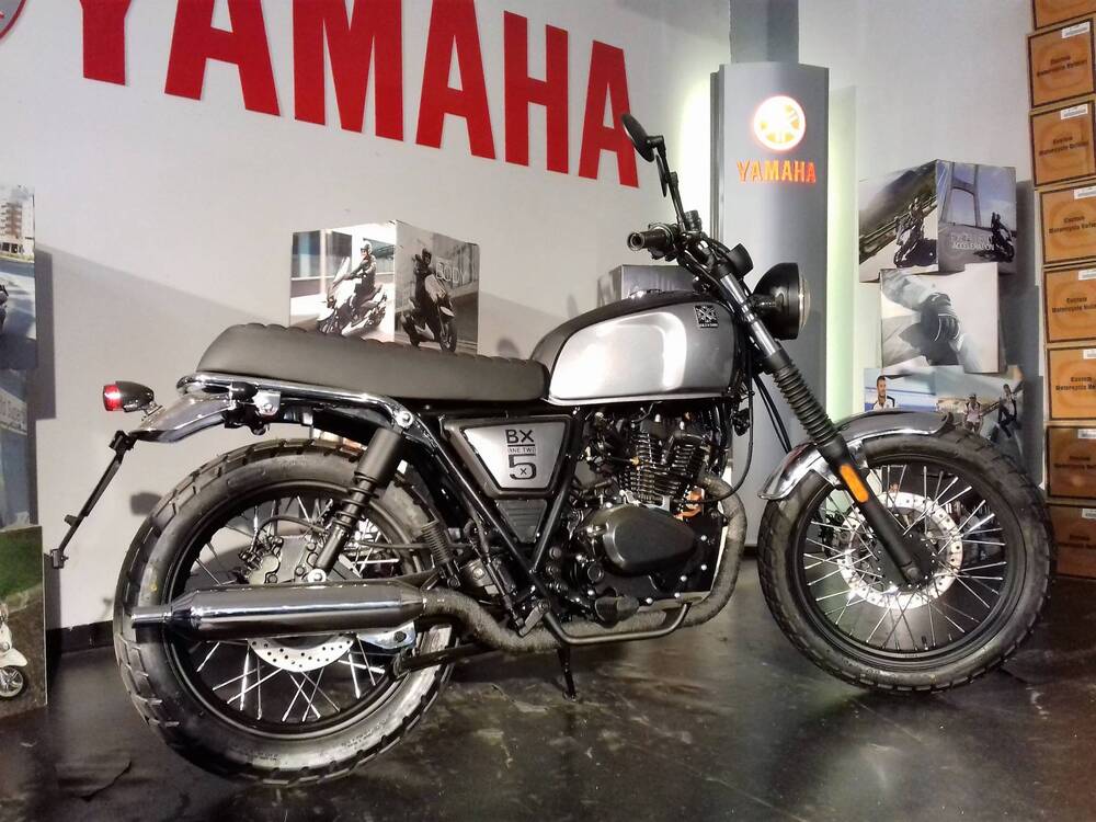 Brixton Motorcycles BX 125 X Scrambler EFI (2017 - 19) (4)