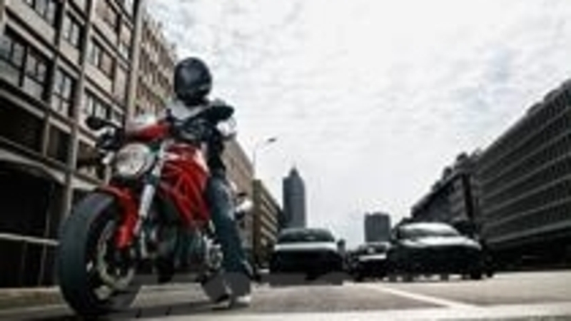 Ducati Monster: le novit&agrave; per la gamma 2011