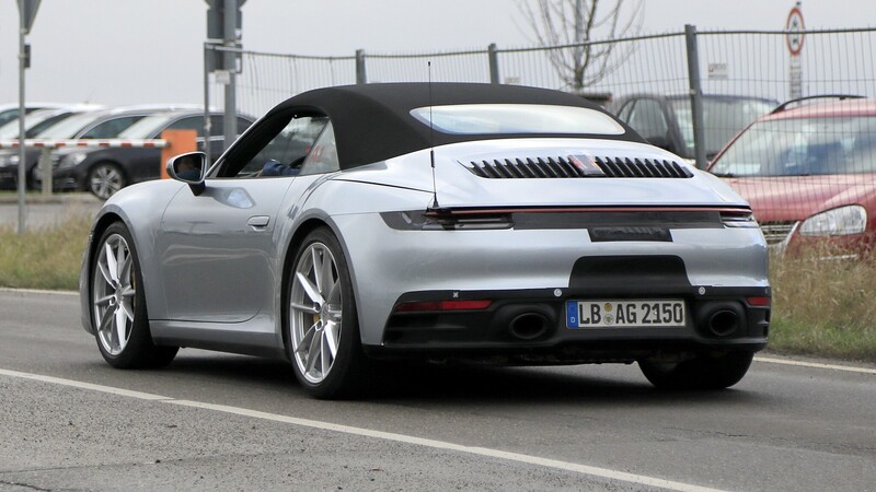 Nuova Porsche 911, la cabrio in fase di collaudo [Foto spia]