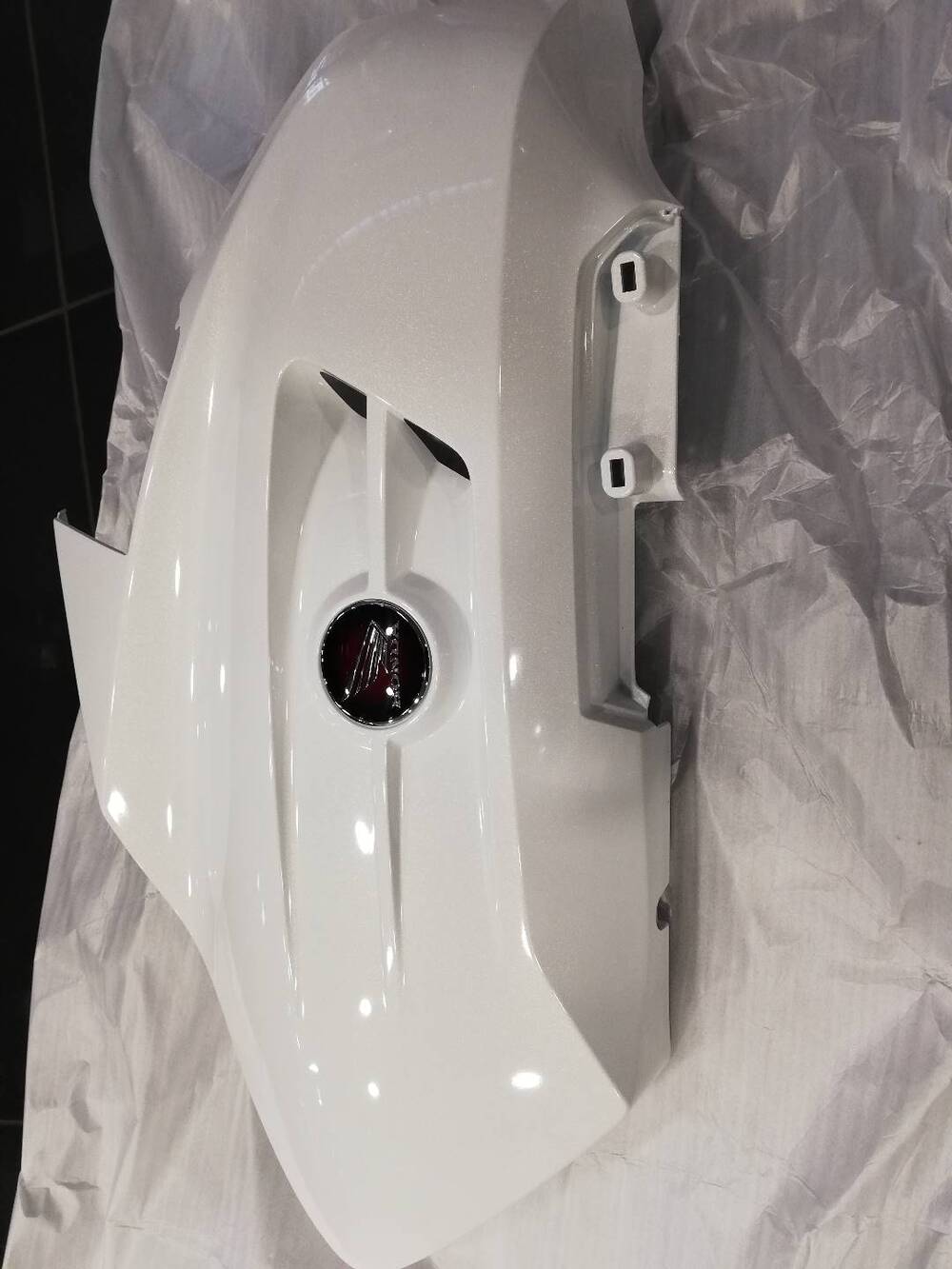 gruppo fianco dx per HONDA CTX 1300 anno 2014 2016