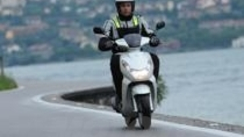 Prova pratica di guida anche per i motorini