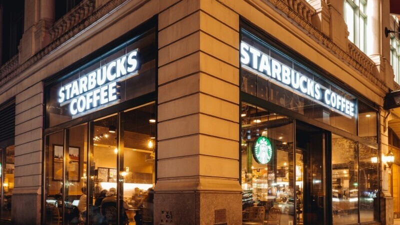 Code per il caff&egrave; di Starbucks? Arriva a casa, con Uber