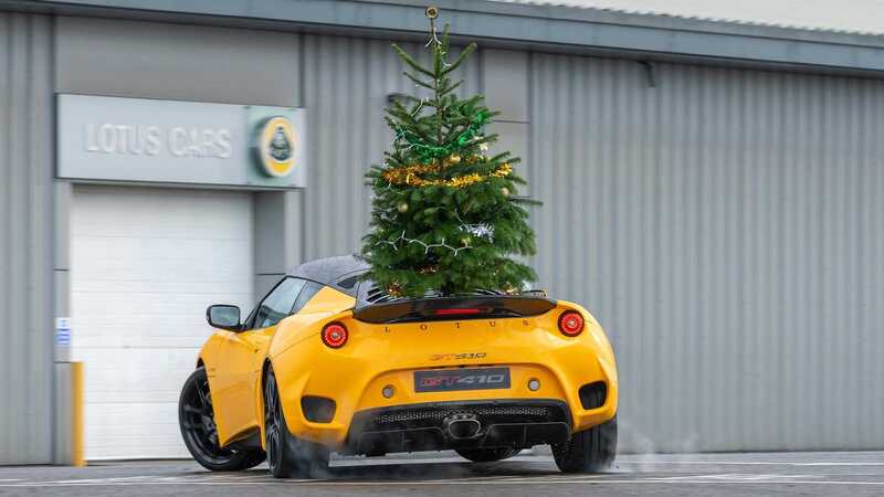 Tanti auguri di Natale da Lotus&hellip; Merry DRIFTmas!