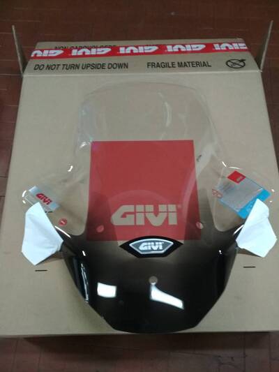 Parabrezza Givi MP3 300 / 400 / 500 (D5601ST)