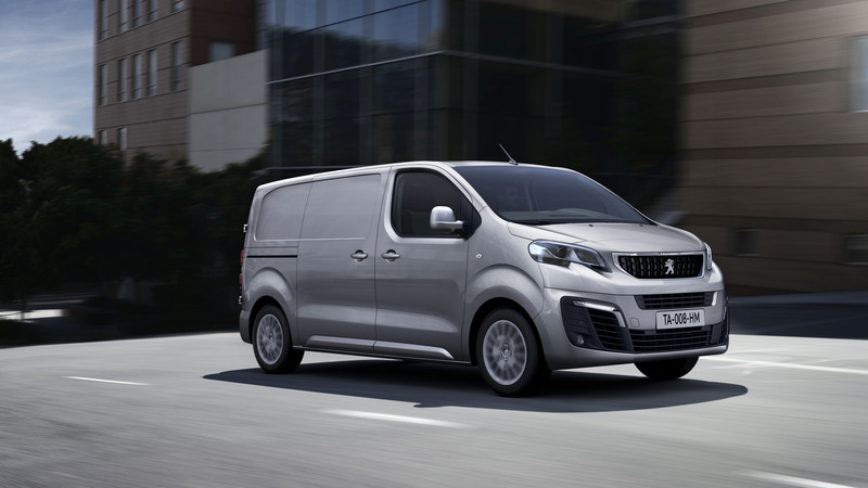 Nuovo Peugeot Expert: furgone hi-tech