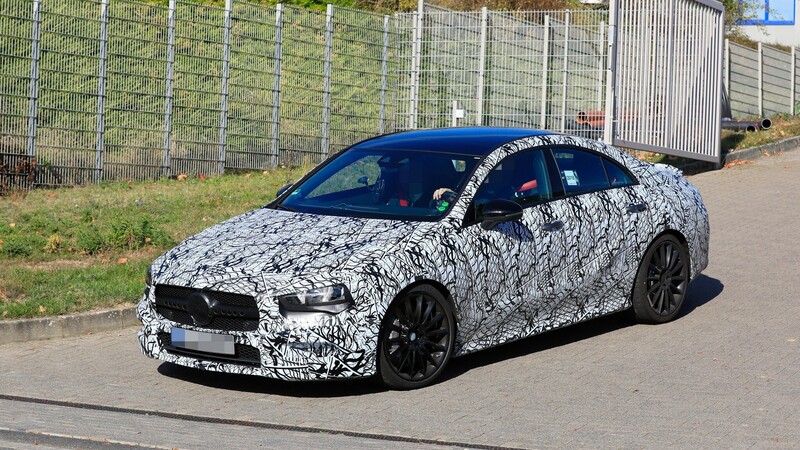 Mercedes, in arrivo le potenti CLA 35 e 45 AMG [Foto spia]