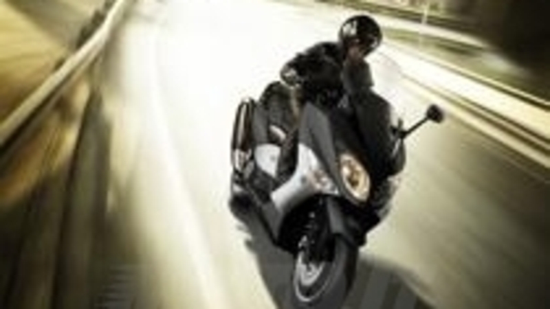 All&#039;EICMA Yamaha presenta il TMAX TechMAX