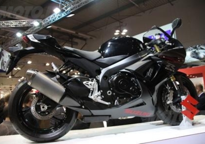 Presentate all&#039;EICMA le Suzuki GSX-R600 e GSX-R750