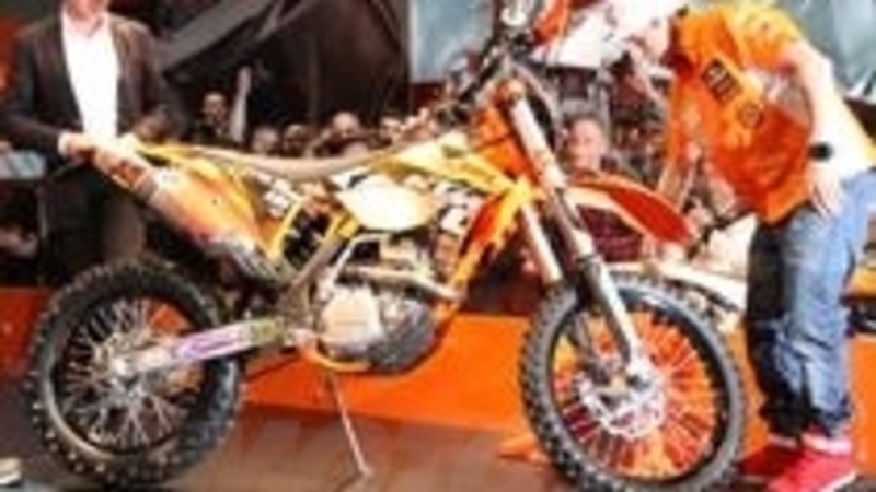 KTM introduce a Milano un&#039;inedita EXC-F 350