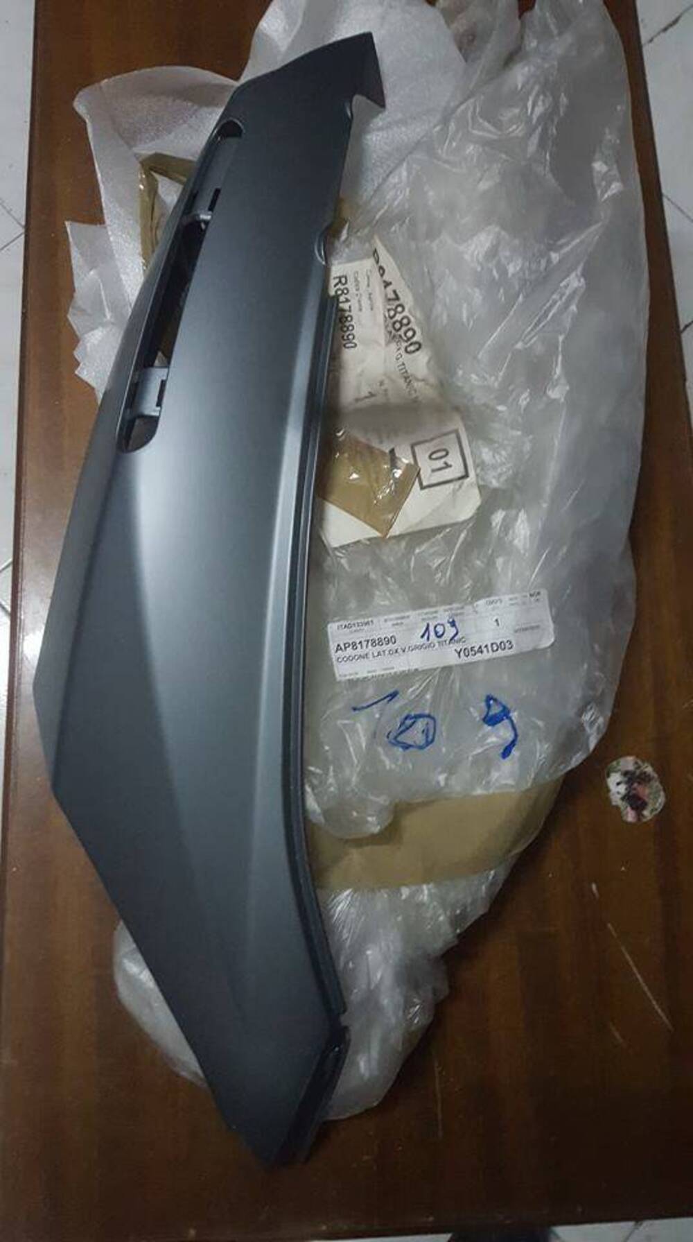 CODONE LATERALE DX APRILIA SPORTCITY 125-200