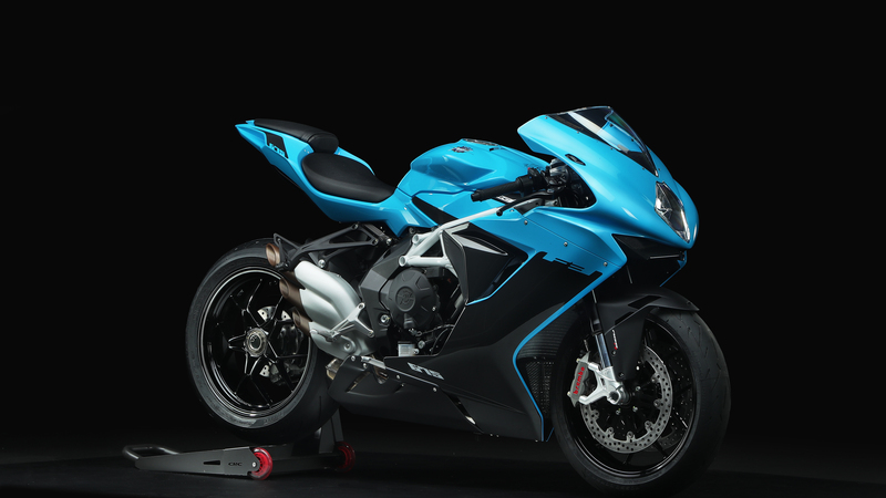 MV Agusta: Brutale 800 ed F3 675 depotenziate a 35 kW per la patente A2