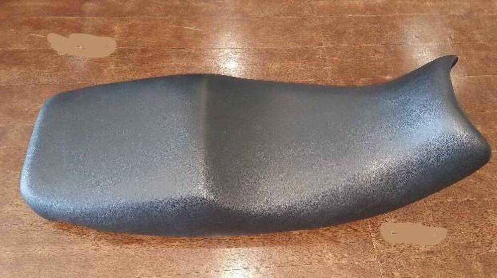 SELLA TRIUMPH TRIDENT (2)