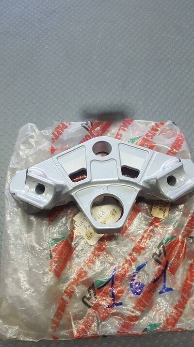 PIASTRA SUPERIORE APRILIA AF1 50