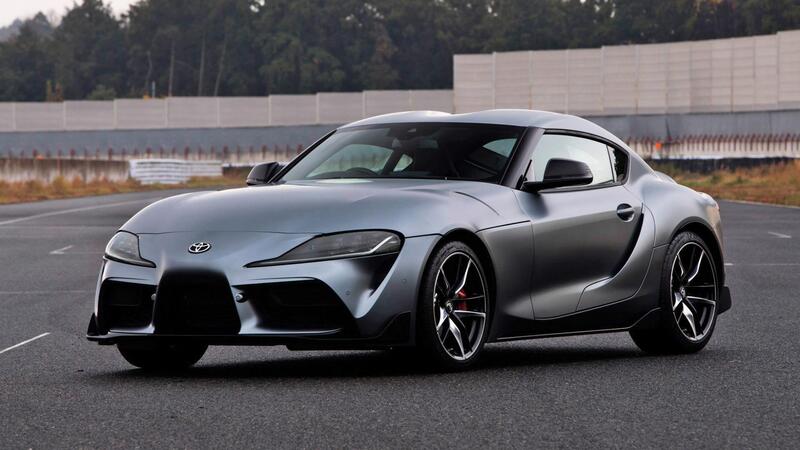 Toyota Supra 2019, in Italia era meglio il 4 cilindri? 