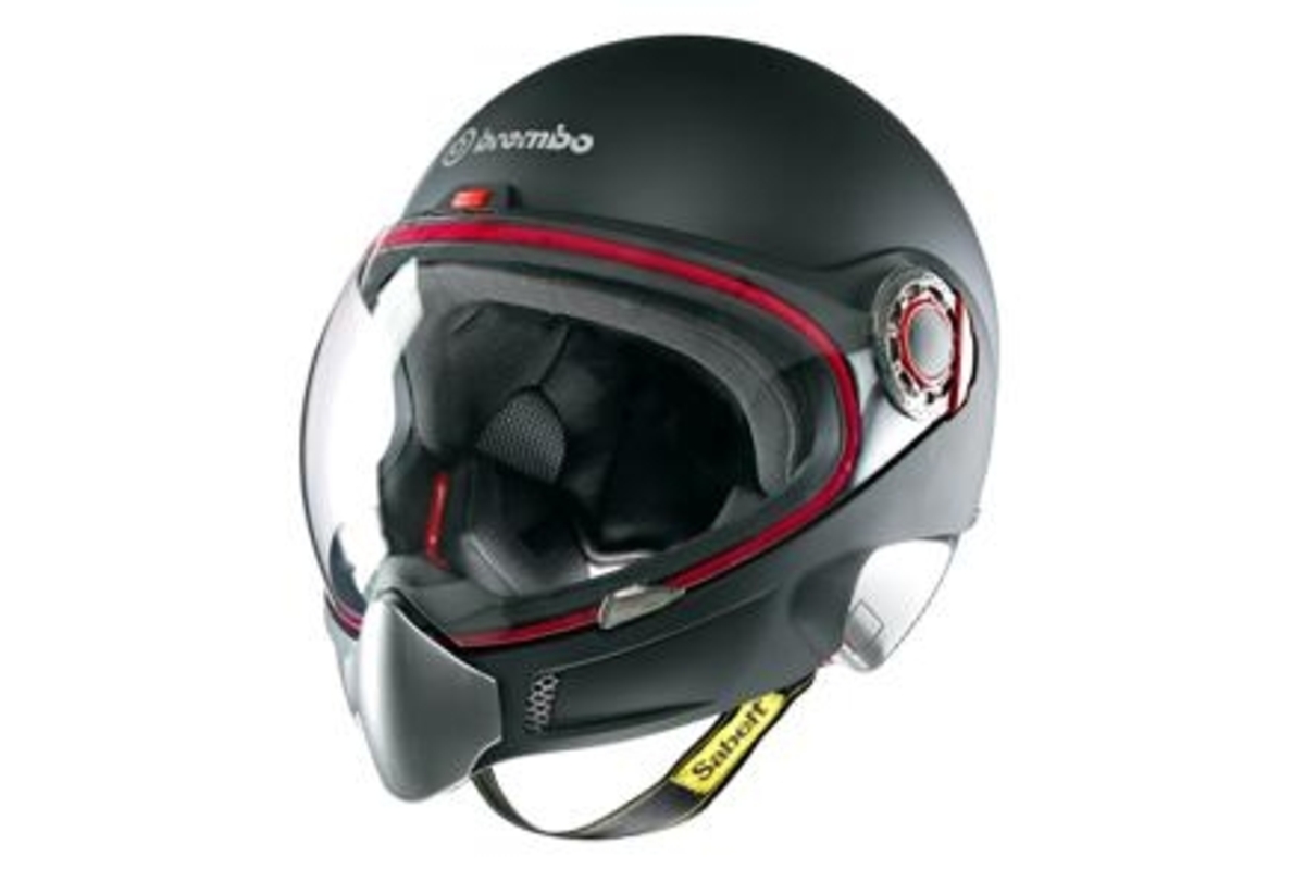 Casco Brembo B-Tech by New Max - Accessori - Moto.it
