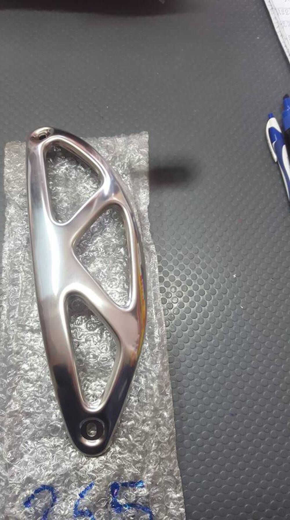 GRIGLIA MARMITTA APRILIA SCARABEO AREA 51 SONIC 50