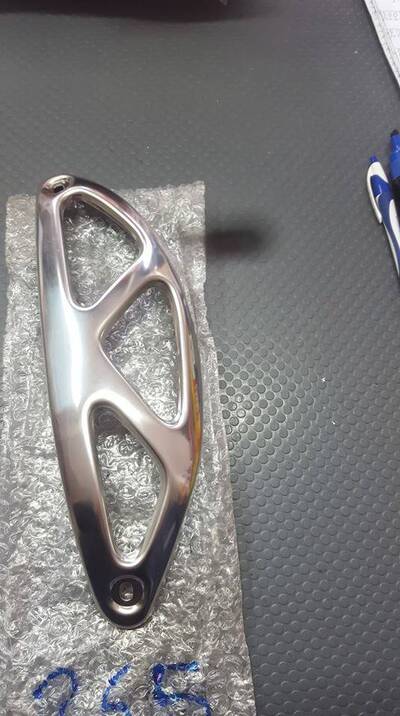 GRIGLIA MARMITTA APRILIA SCARABEO AREA 51 SONIC 50