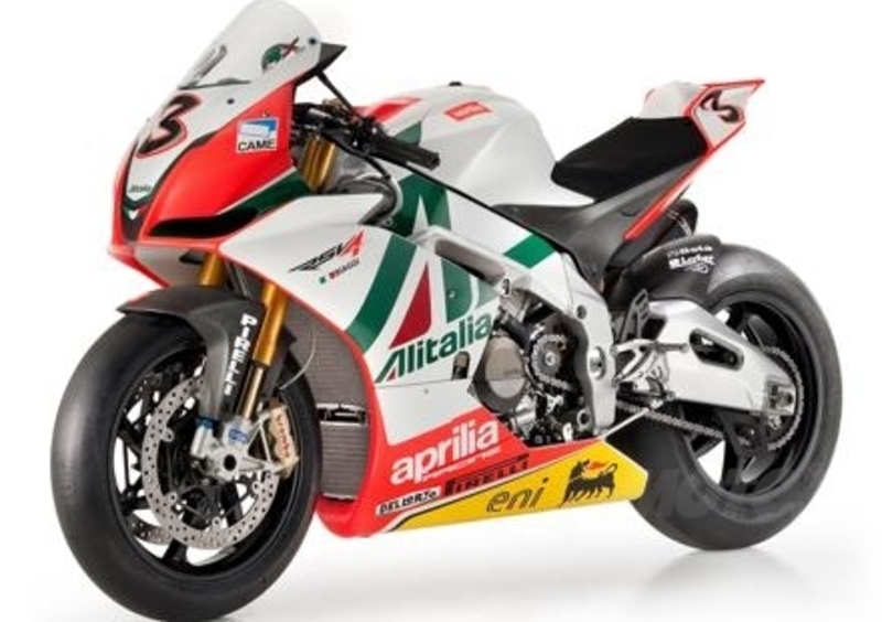 La Aprilia RSV4 Biaggi Replica al Luxury Garage di Vicenza