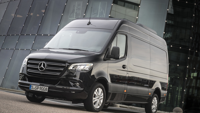 Mercedes Sprinter, con MBUX l&#039;ufficio si sposta con voi [Video]