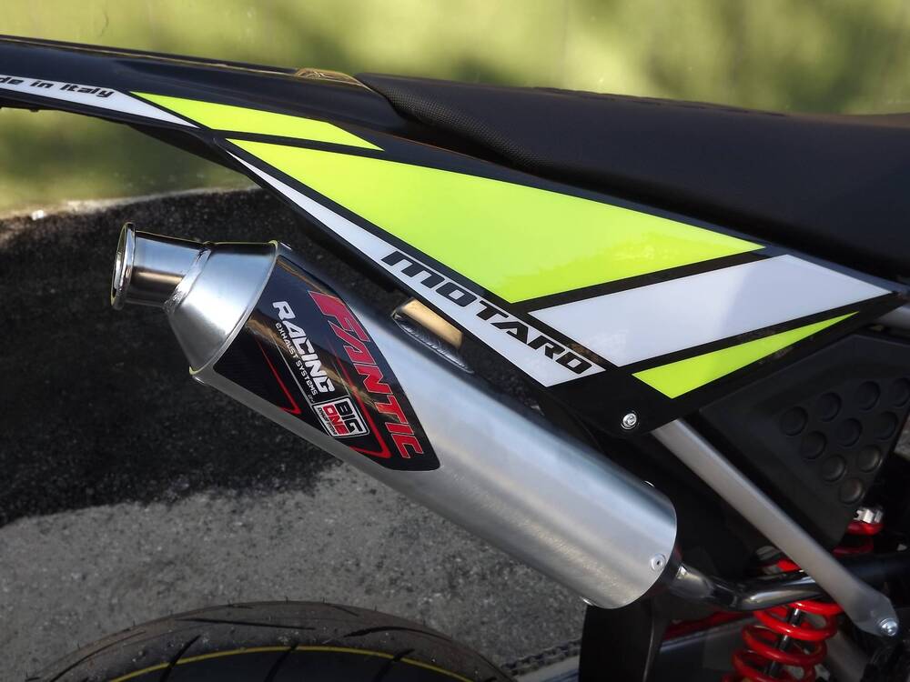 Fantic Motor Motard 50 Performance 2t (2020) (6)