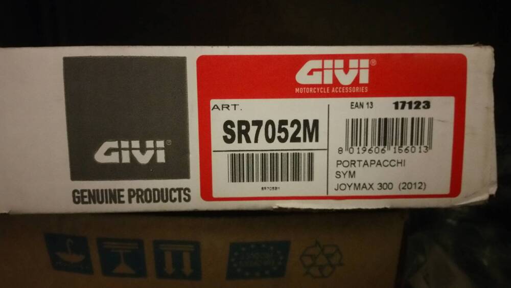 STAFFA PER BAULE Givi