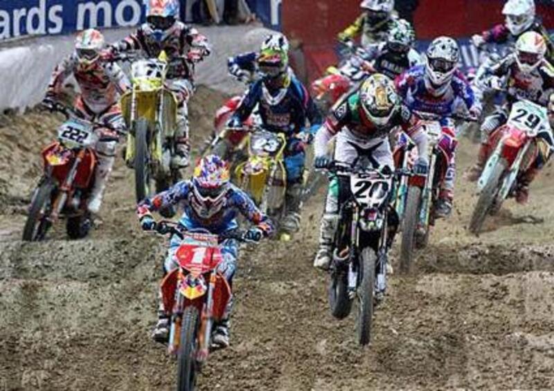 Supercross di Parigi. Aranda mattatore di Bercy 2