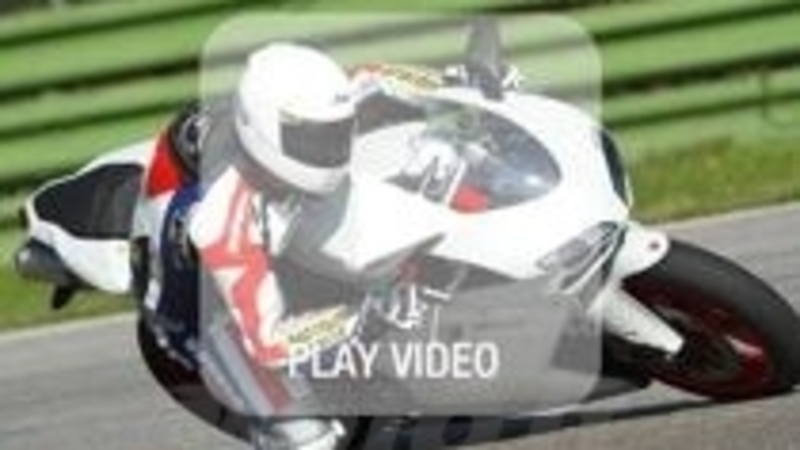 Ducati 848 EVO e 1198 SP. A Imola con Carlos Checa