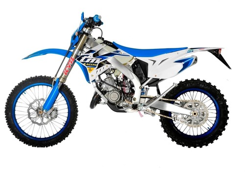 Tm Moto EN 144 (2019)