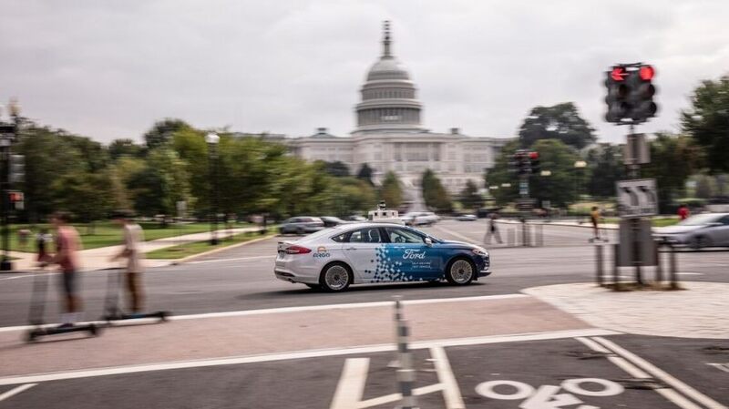 Guida autonoma Ford, in evoluzione graduale