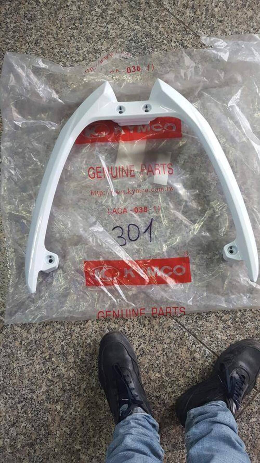 PORTAPACCHI BIANCO KYMCO XCITING R300 R500