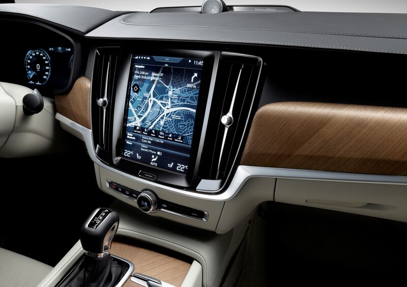 Volvo V90 (2016-->>) (40)