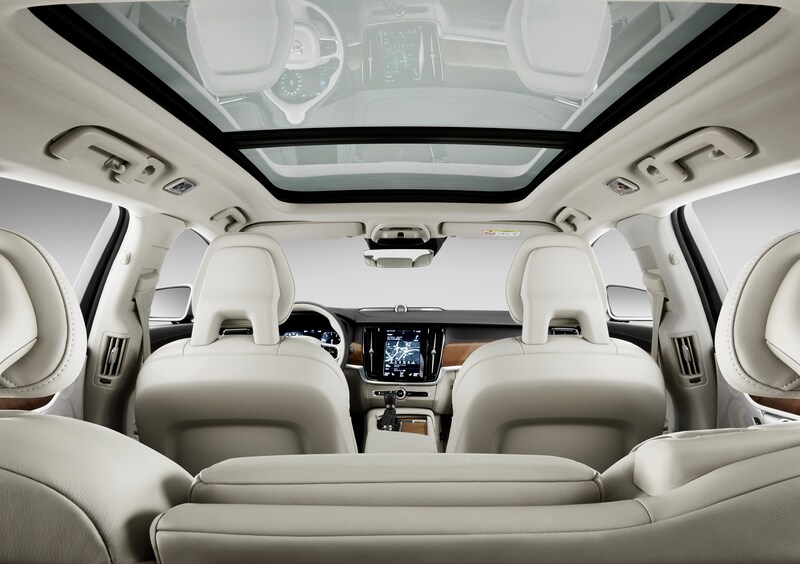 Volvo V90 (2016-->>) (43)