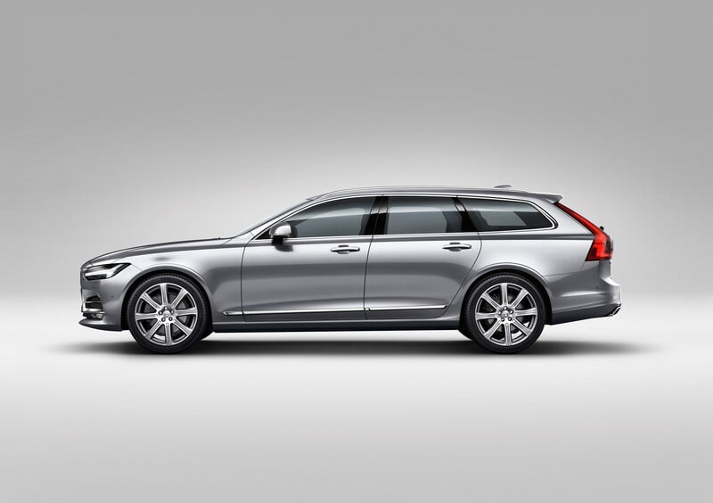 Volvo V90 (23)