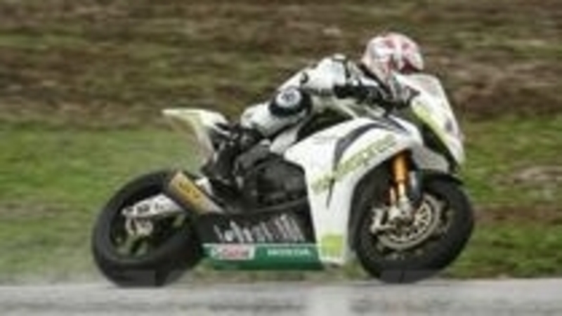 SBK. Test sotto la pioggia, Xaus il pi&ugrave; veloce