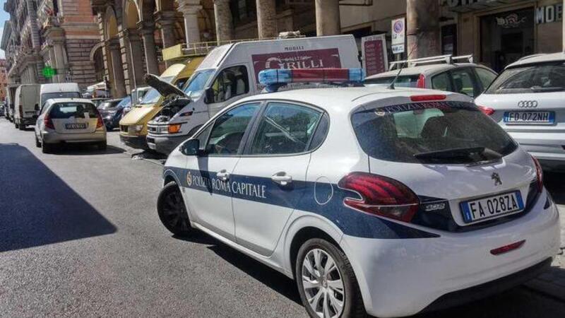 Roma, 197 indagati per multe cancellate