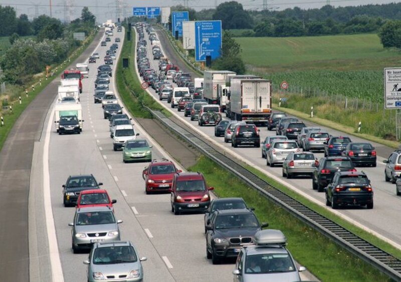 Germania, no all&#039;introduzione del limite di 130 km/h in autostrada