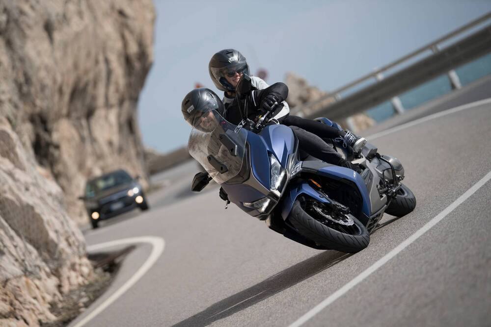 Kymco Xciting VS 400i (2023 - 25) (14)