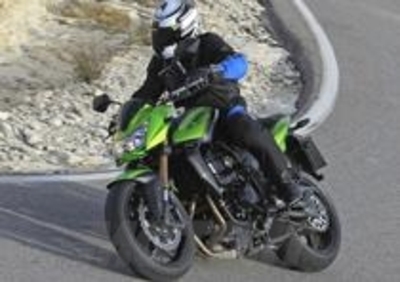 Kawasaki Z750R  