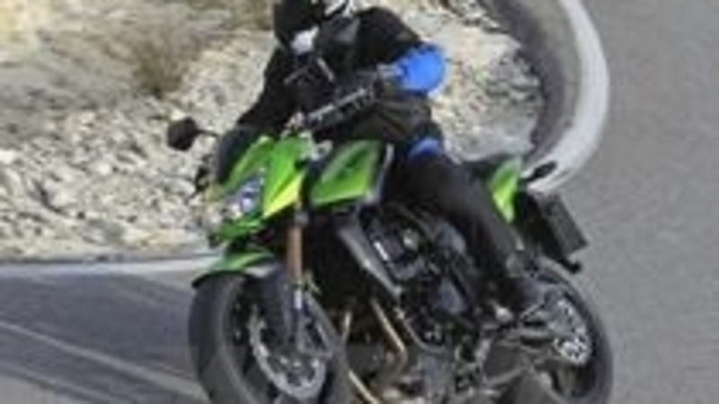 Kawasaki Z750R  