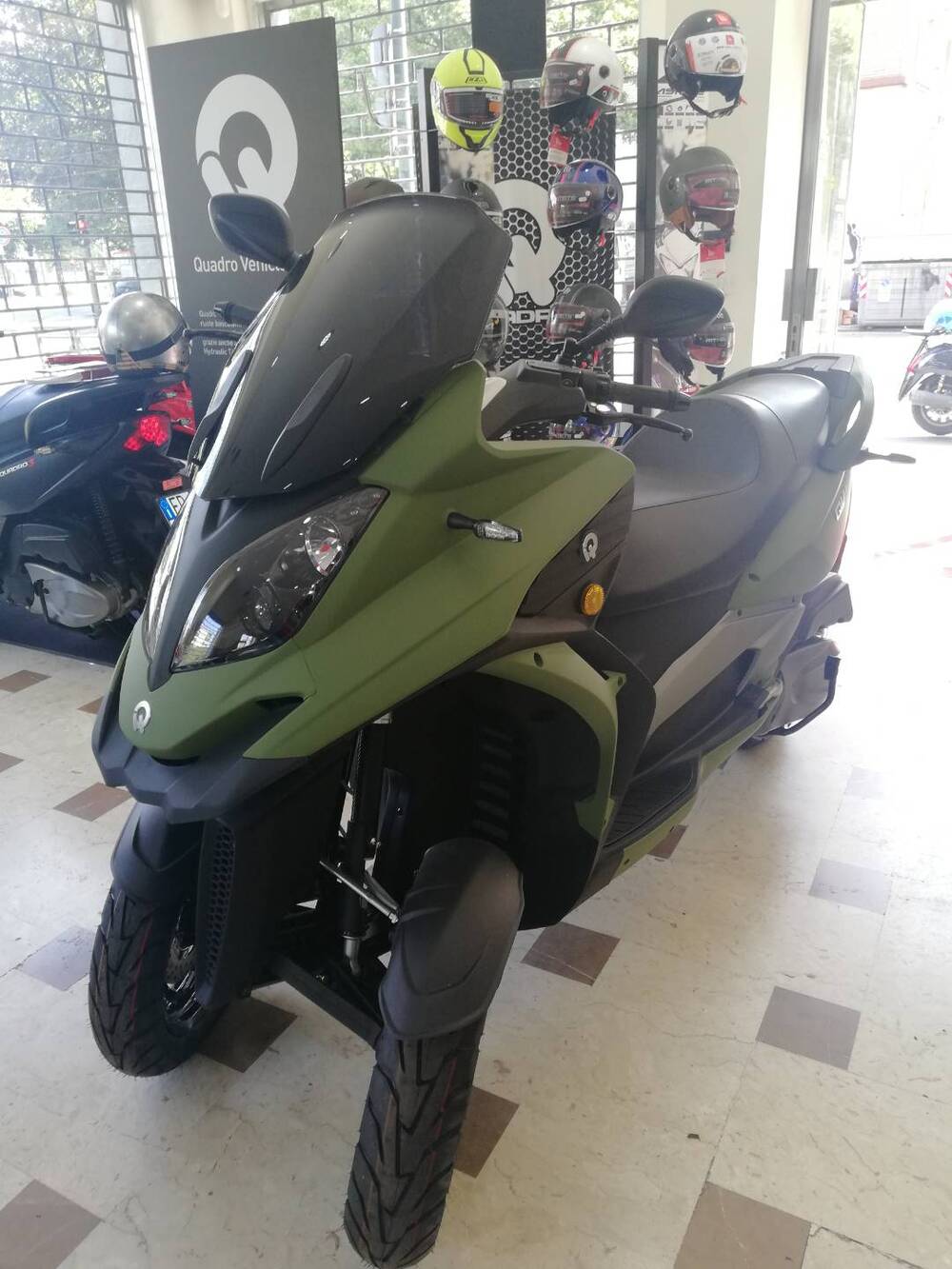Quadro QV3 350 (2018 - 19) (5)
