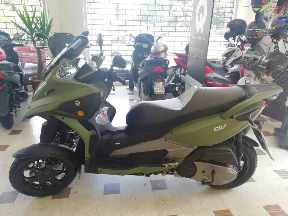 Quadro QV3 350 (2018 - 19) (2)