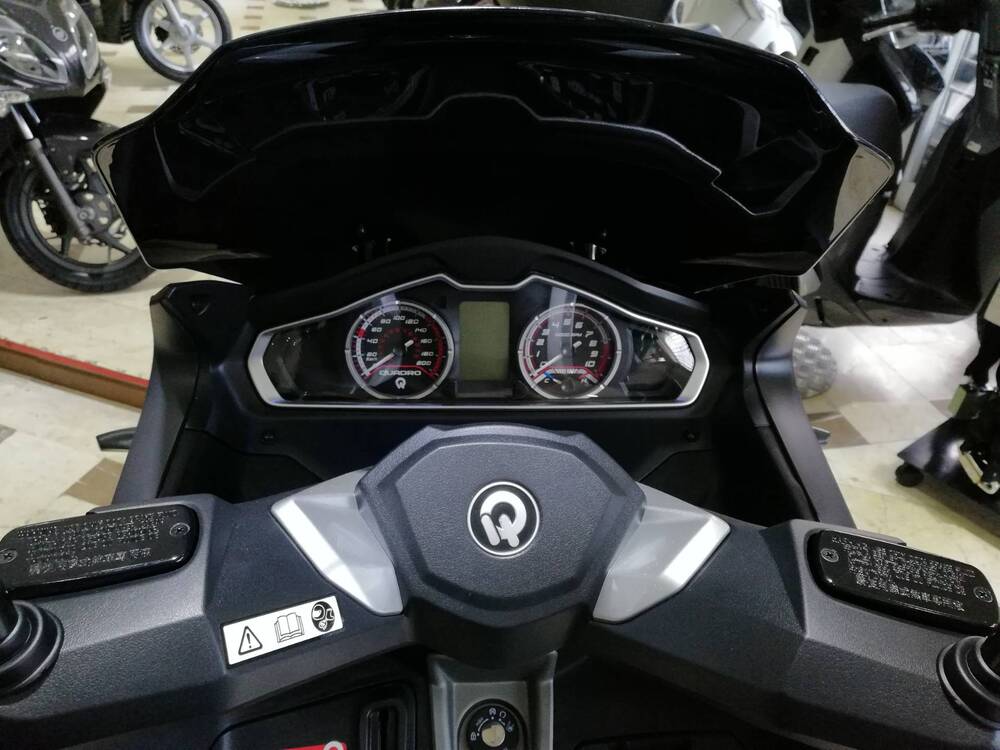 Quadro QV3 350 (2018 - 19) (4)